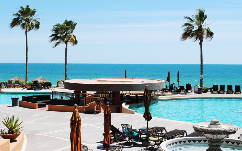 Sonoran-Sun-Resort-Rocky-Point-Swim-Up-Bar